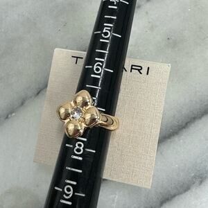 NWT Tahari Gold Adjustable Flower ring Size 7